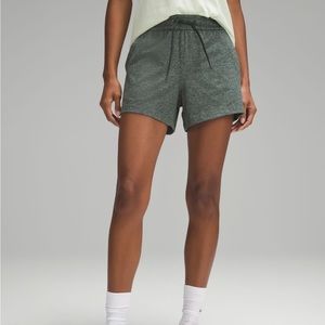 Lululemon relaxed fit heathered jersey 4” shorts